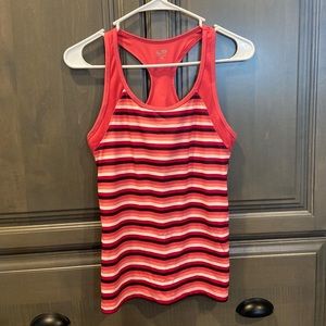 Athletic tank top